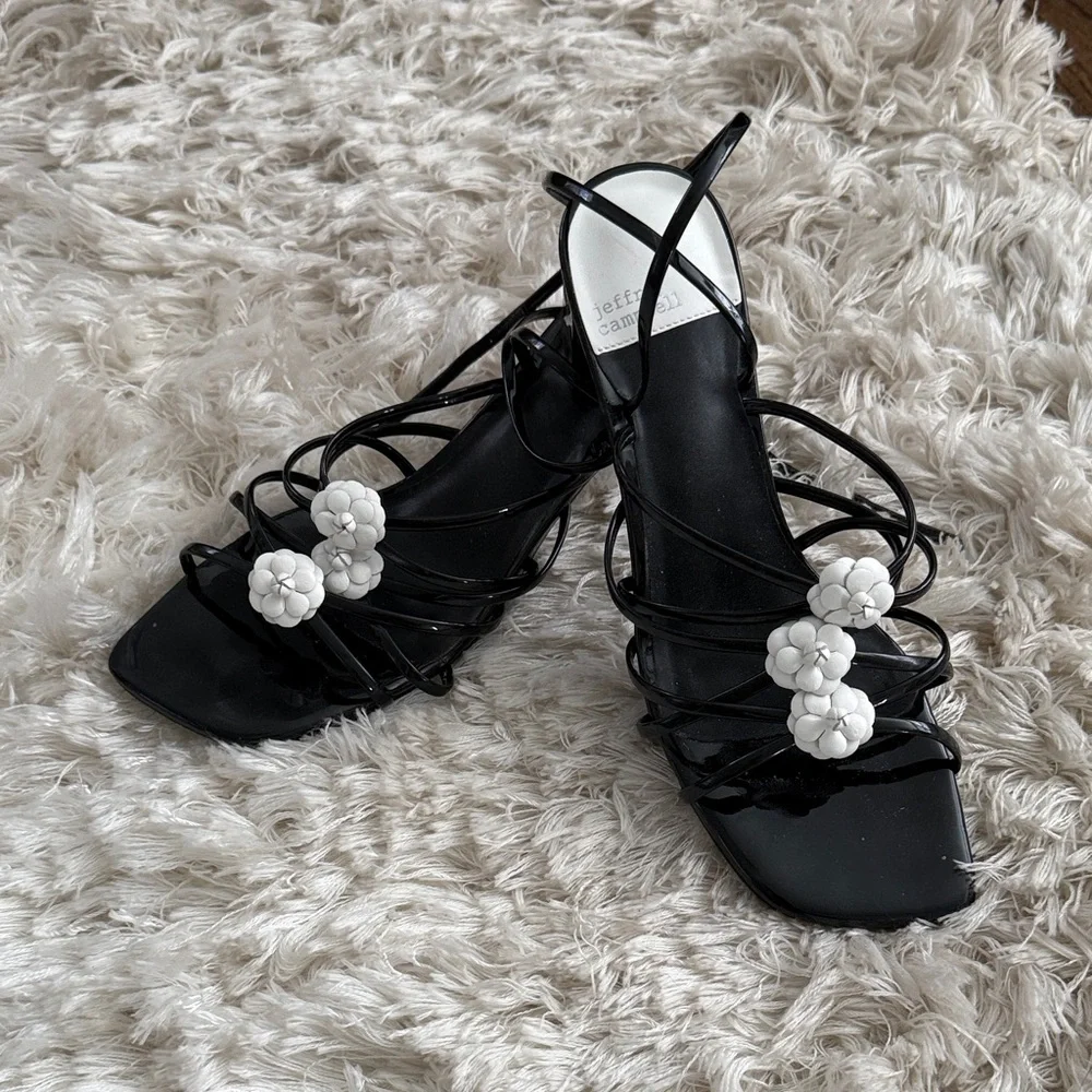 Jeffrey Campbell Black Heels with White Floral Detail - Picture 4 of 7